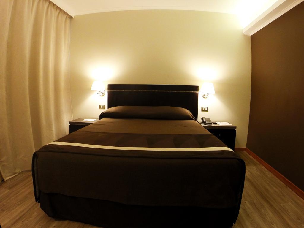 Hotel Diego De Almagro Providencia Santiago de Chile Bagian luar foto